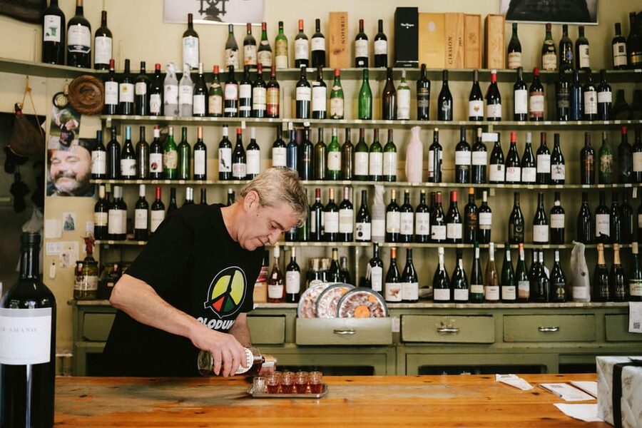 San Sebastian Like a Local: Evening Pintxos Tour - Juan Sebastian Bar: vermouth and a maritime finish