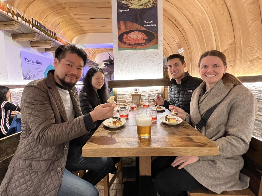 San Sebastian: Market, Pintxos and Wine Tasting Tour - Stories about language, clubs, and local life