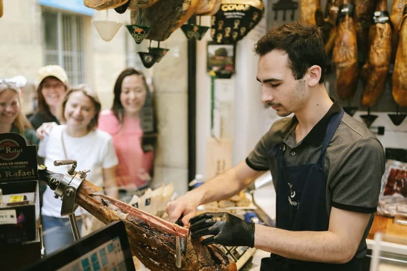 San Sebastian: Pintxos and Wine Tour - Old Town history between the plates