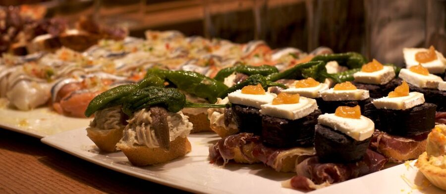 San Sebastian: Private Pintxos Basque -Tapas Tour - What four drinks and four pintxos are worth