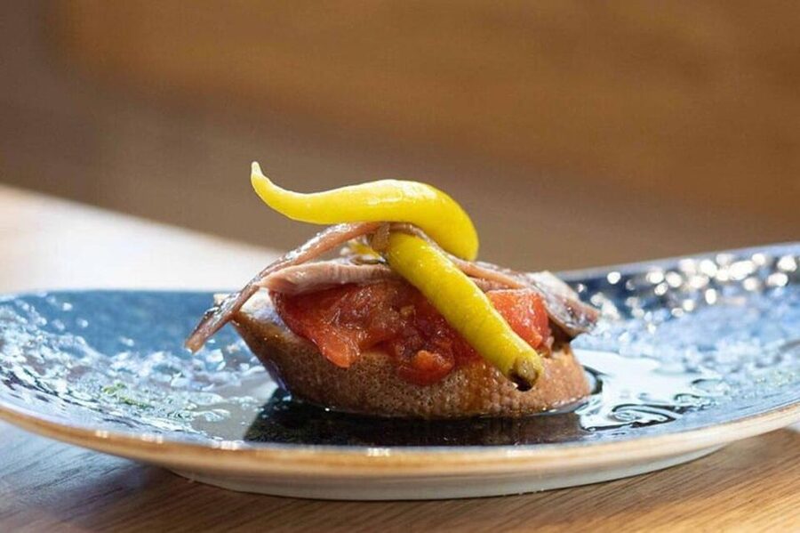San Sebastian: Walking Tour with Pintxo and Drink - Starting beside the Boulevard of Donostia