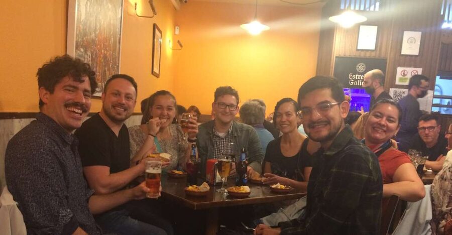Santiago: Guided Foodie Tour with Drinks, Tapas & Live Music - What lands on the plate