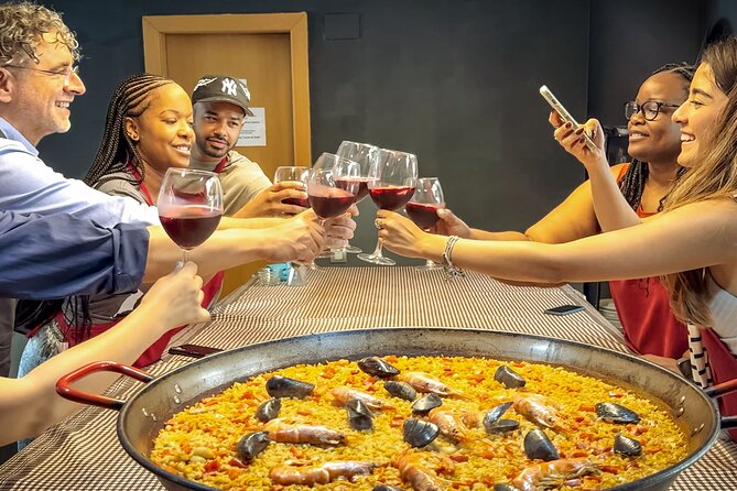 Seafood Paella Maestro with Tapas and Sangria - Why the communal paella format matters