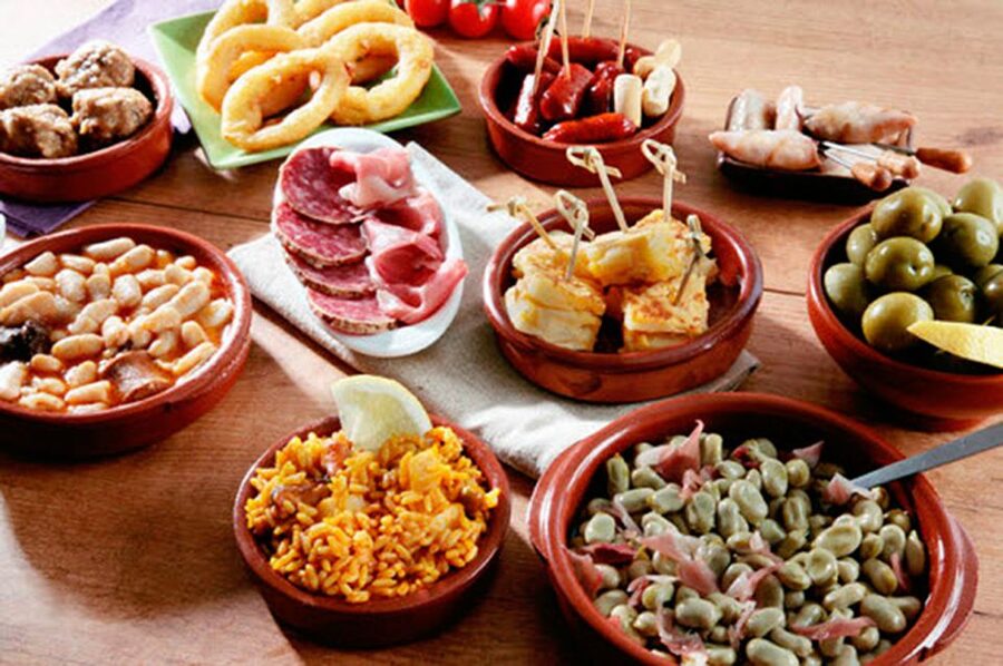 Seville: 3-Hour Tapas Tour by Bike - The guide matters more than the route
