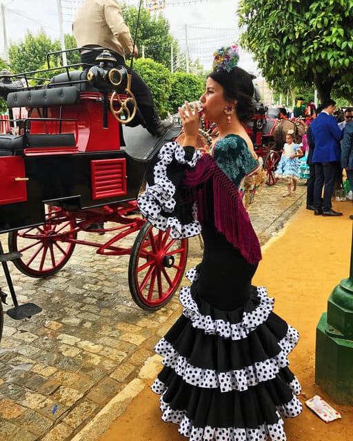 Seville: April Fair Guided Walking Tour with Tapas & Drinks - Walking into the Seville Fair