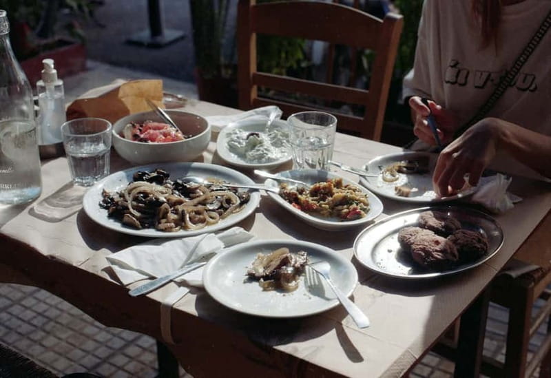 Seville: Authentic Tapas & Wine Tour with Local Expert - Who should book this food walk?