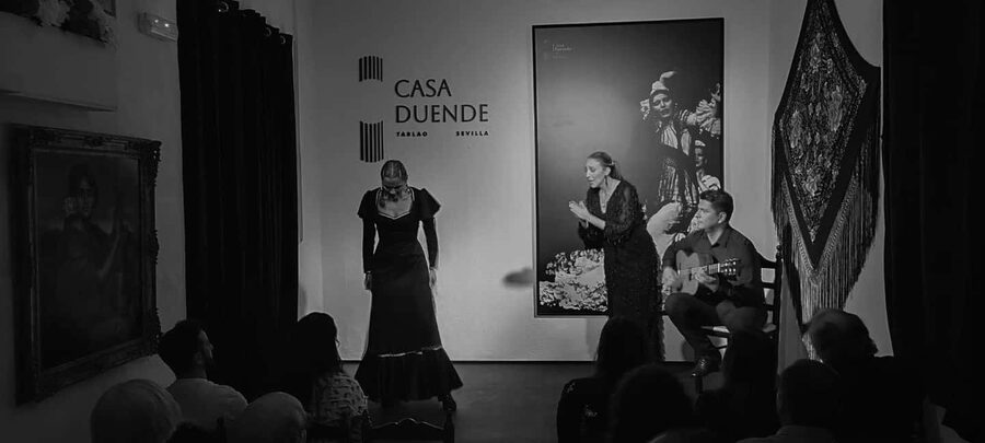 Seville: Flamenco Show with optional Tapas Tasting - The Optional Tasting: Sangría, Ham, and Cheese