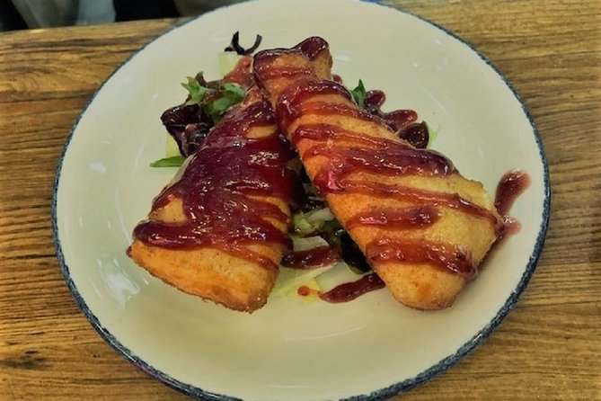 Seville Food Tour: Tapas, Drinks and Delights with a Local - The guides and group size