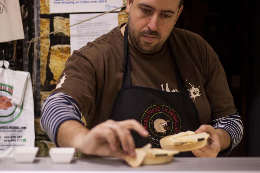 Seville: Food Tour with 10 Tastings of Tapas, Ham, Churros - Key points to know before booking