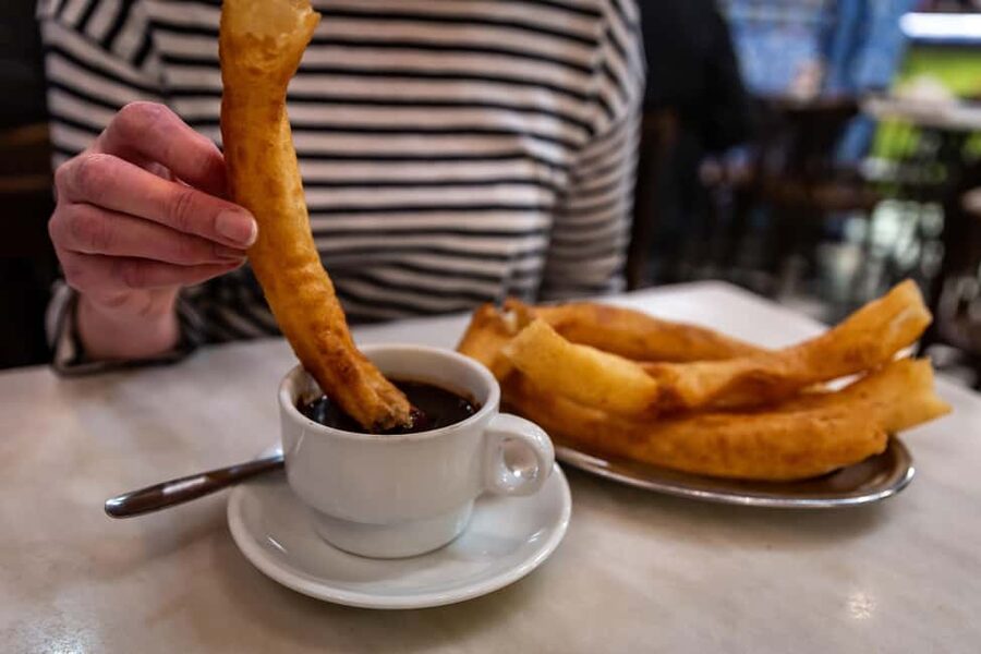 Seville: Food Tour with 10 Tastings of Tapas, Ham, Churros - Starting at Plaza del Salvador