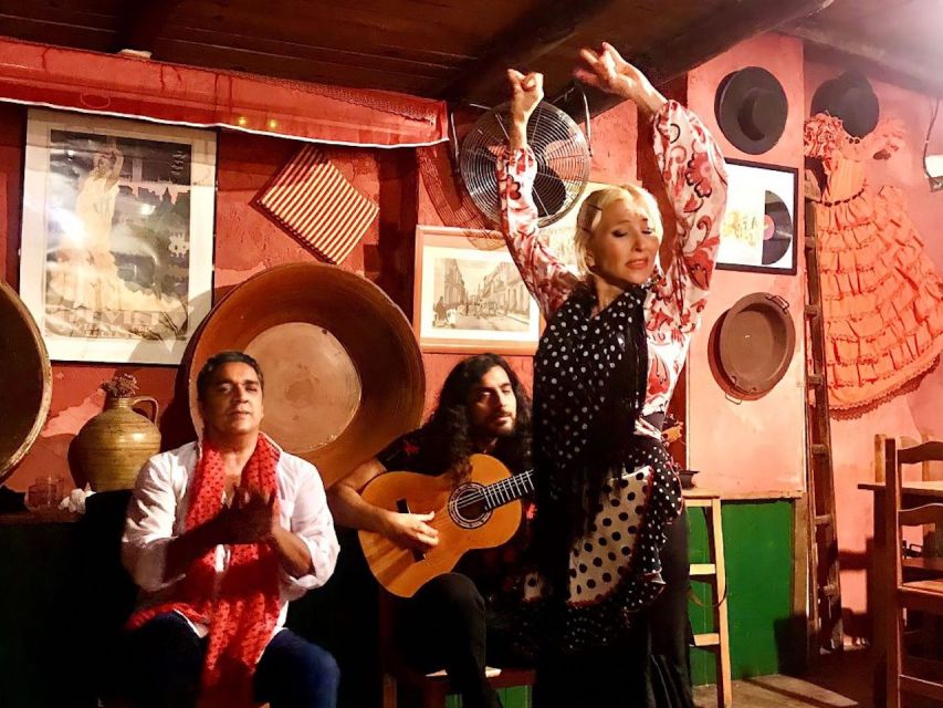 Seville: Half-Day Flamenco & Tapas Night - Starting at Plaza de Altozano in Triana