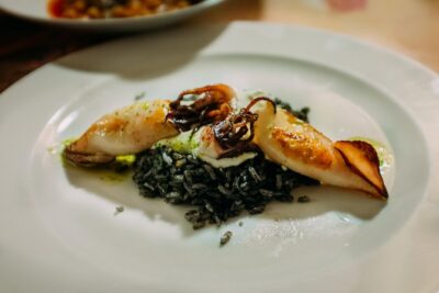 Seville Off the Beaten Path Tapas and Market Tour