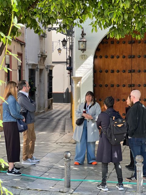 Seville: Small Group Jewish Quarter Tour with Tapas & Drinks - Starting beside the Cathedral and Alcázar