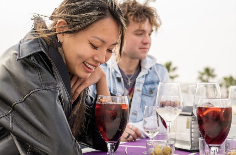 Seville: Tapas and Sangria Tasting - Sunset and rooftop views