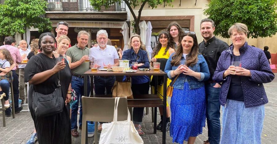 Seville: Tapas, Taverns, and History Walking Tour - Why this tapas tour works so well in Seville