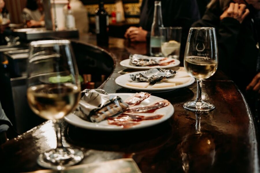 Seville: Tapas, Taverns, and History Walking Tour - Traditional pastries at the local bakery