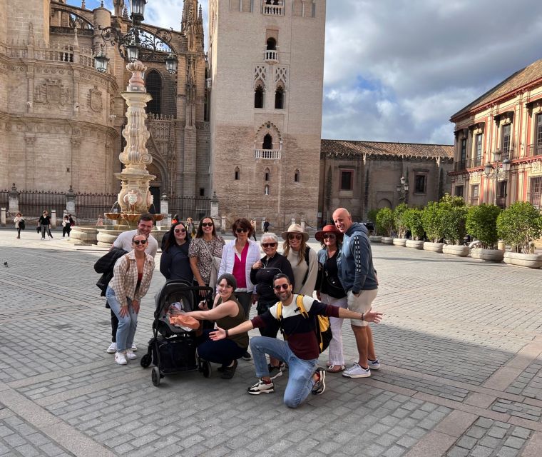 Seville: Tapas, Taverns, and History Walking Tour - The guides are central to the experience