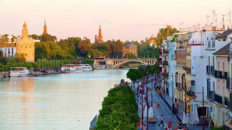 Seville: Tasting, History, Market visit and Tapas Tour - Key points at a glance