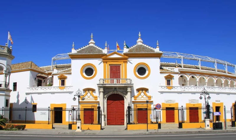 Seville: Tasting, History, Market visit and Tapas Tour - Churros from a small stall