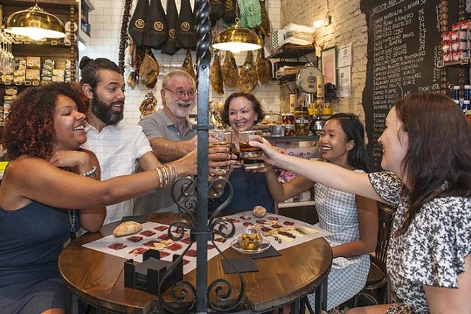 Seville Ultimate Food Tour - Vermouth and tapas at La Candelaria