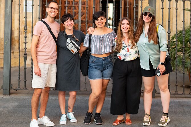 Seville Vegan Tapas Food and Market Walking Tour - Why Triana is the right setting for a vegan food tour