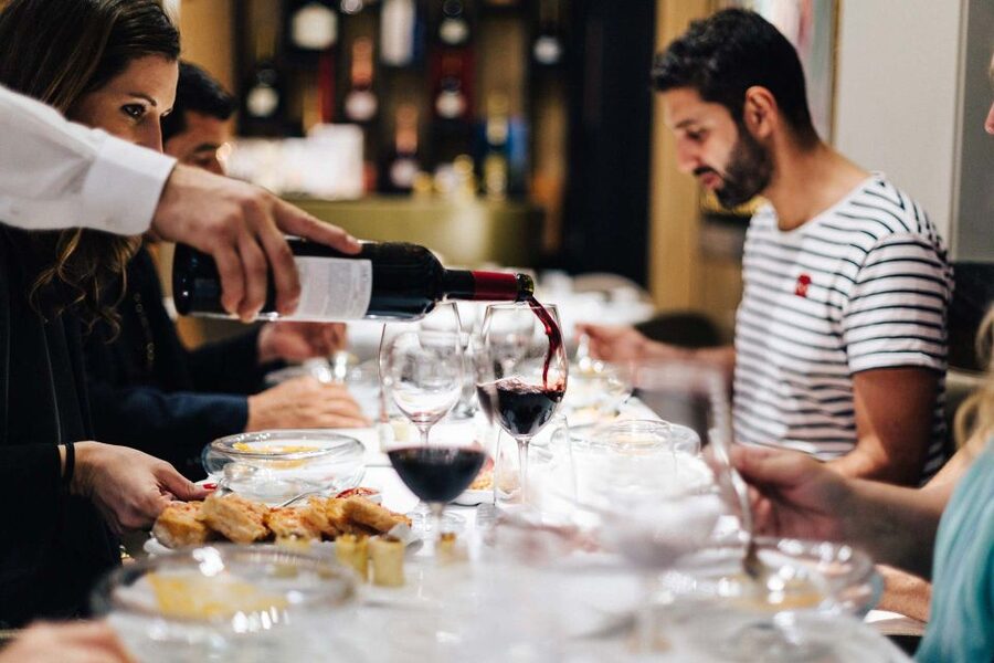 Seville: Wine and Gourmet Tapas Tour - Why this is more than a standard tapas crawl