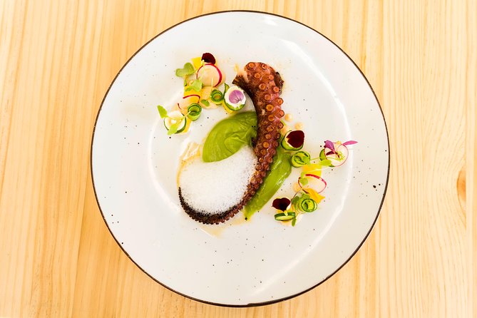Seville Wine & Gourmet Tapas Tour by Food Lover Tour - The final stop: a wine-paired tasting dinner