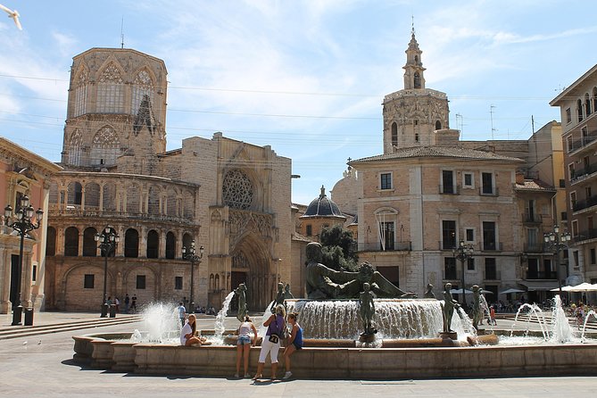Shore Excursion: City Tour with Tapas in 11th Century Monument - Is $133.03 a fair price?
