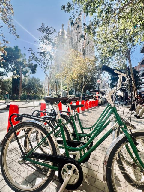 Sightseeing Barcelona by Bike, Photo-shooting & Tapas - The photo-shooting part is more than a bonus