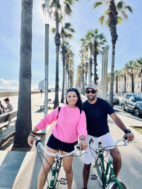 Sightseeing Barcelona by Bike, Photo-shooting & Tapas - Olympic Port and Parc de la Ciutadella