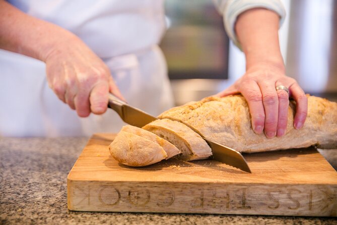 Spanish Tapas Cooking Class + Unlimited Wine (6-Course Meal) - Should you book this Madrid cooking class?