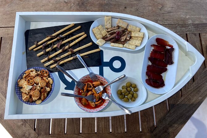 Sunset Boattrip + Tapa + Cava - When the sea turns rough