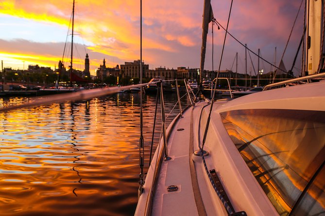 Sunset Sailing Experience with Live Sax Music and Spanish Tapas - A maximum of 10 keeps the yacht personal