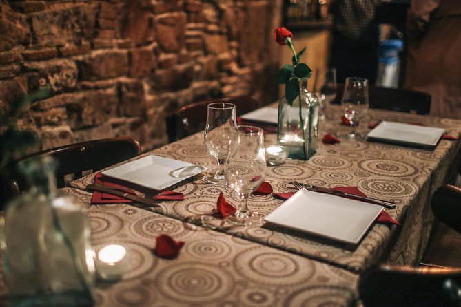 Tapas and Flamenco Evening - Timing, meeting point, and practical comfort