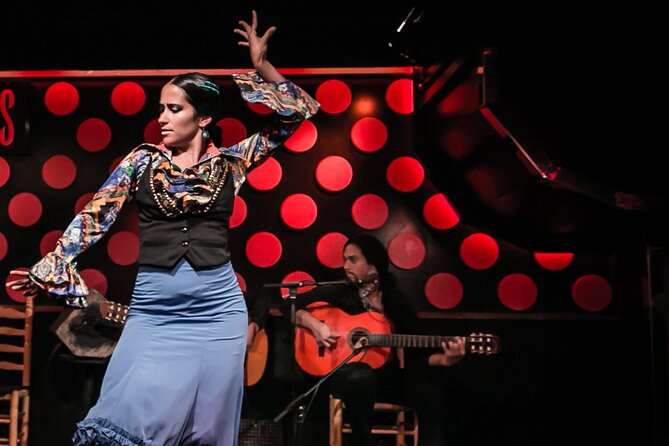 Tapas and Flamenco Evening - Los Tarantos and the small-room flamenco setting