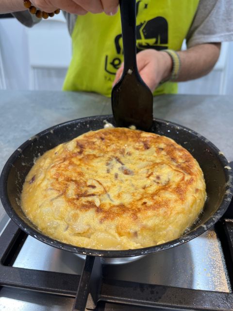 Tapas Class! Authentic Spanish tapas and Sangría! - Dietary limits and group size