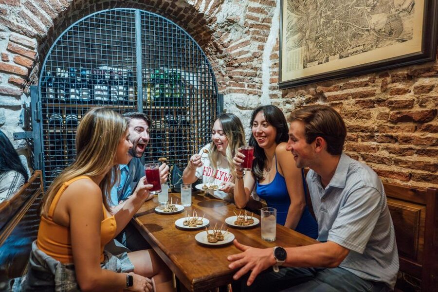 Tapas Food Tour with Dinner in Madrid - What the guide adds to the evening