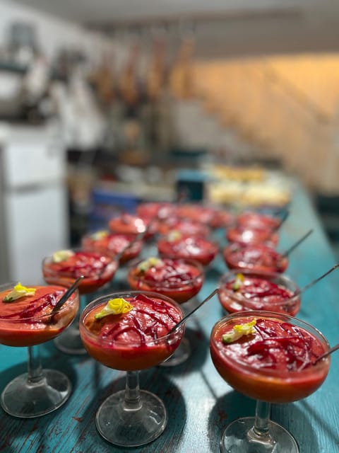 Tapas Tour Cordoba & Wine Experience with chef and sommelier - Handling a crowded night in Córdoba