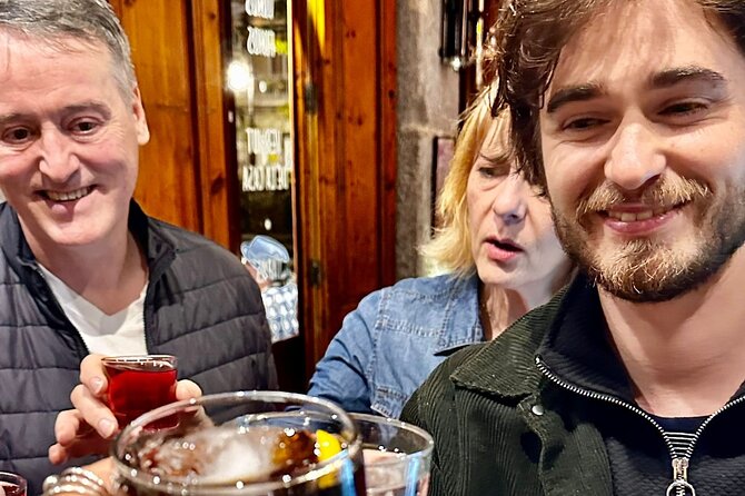 Tapas&Tours with Leo - Tasting Culture and History - How the small group changes the experience
