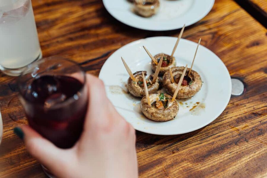 Tapas, Wine & Culture: Madrid Private Food Tour Experience - What vegetarian diners should know