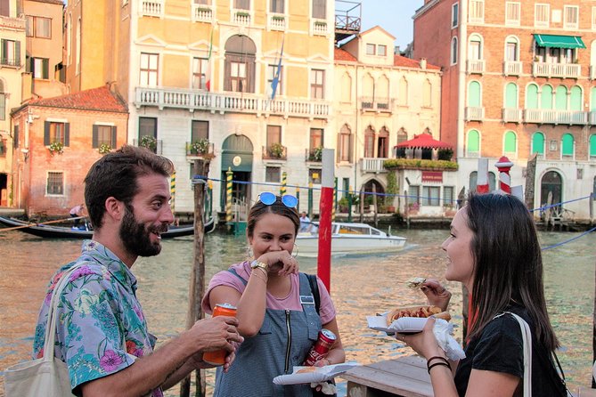 Tapas & Wines through secret Venice - The Frari Church and the San Rocco area