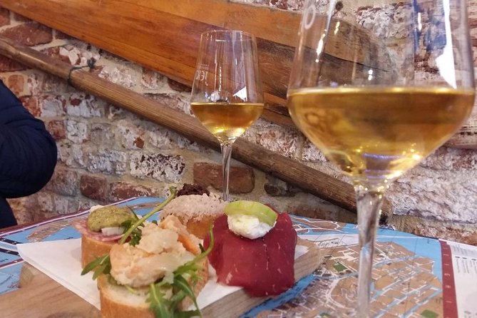 Tapas & Wines through secret Venice - Starting near Rialto at 4 pm