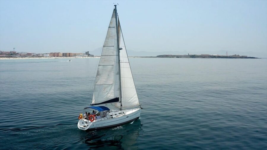 Tarifa: Sailboat Tour, Snorkelling, Tapas & Drinks - Should you book the Tarifa sailing tour?