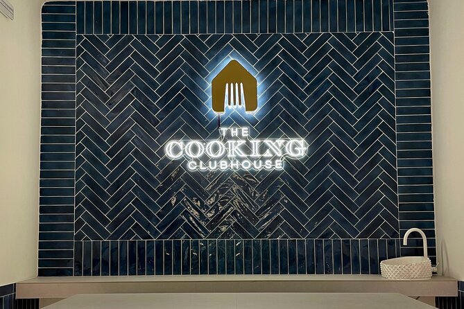 Taste of Spain: Tapas Cooking Class with Bottomless Wine Pairing - Who should book this Madrid cooking class?