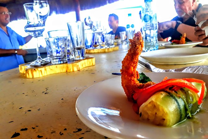 Tequila University- Puerto Morelos Tequila Tasting and Tapas Pairing - The tasting works best with the food