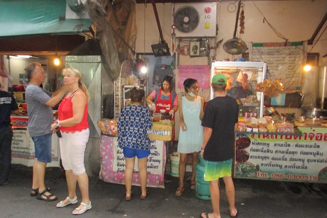 Thai Tapas Food Experience by Bicycle Including Dinner - Bangkok food makes more sense from a bicycle