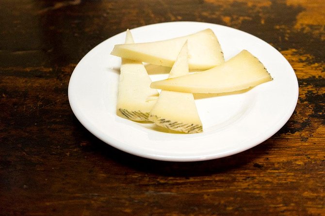 The Seville Tapas Crawl Tour by Food Lover Tour - Who should book this tapas crawl?