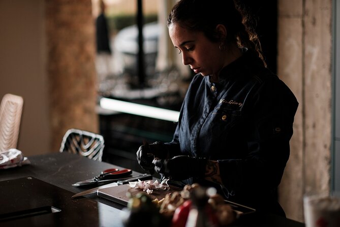 The Ultimate Tapas Workshop in Malaga - Timing, transport, and practical planning