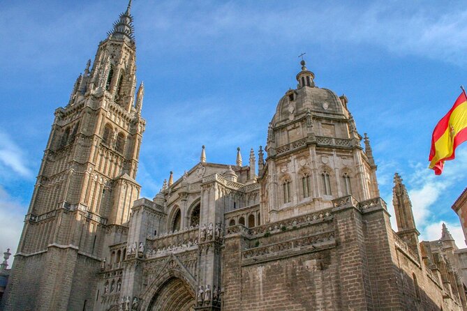 Toledo Full Day with Winery Visit, Tapas and Wine Tasting - Free time, lunch, and the choice you need to make
