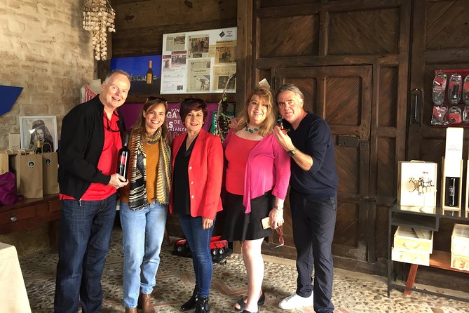 Tour in Ribera del Duero "like a native", with traditional Spanish tapas - Small-group transport and pace
